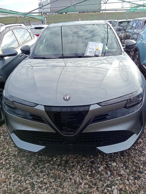 Alfa Romeo Junior 1.2 145 CV Hybrid eDCT6 Speciale
