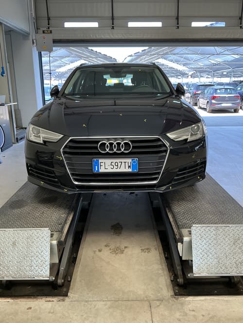Audi A4 Avant 2.0 TDI 150 CV S tronic Business