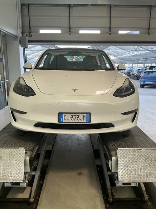 Tesla Model 3 Long Range Dual Motor AWD